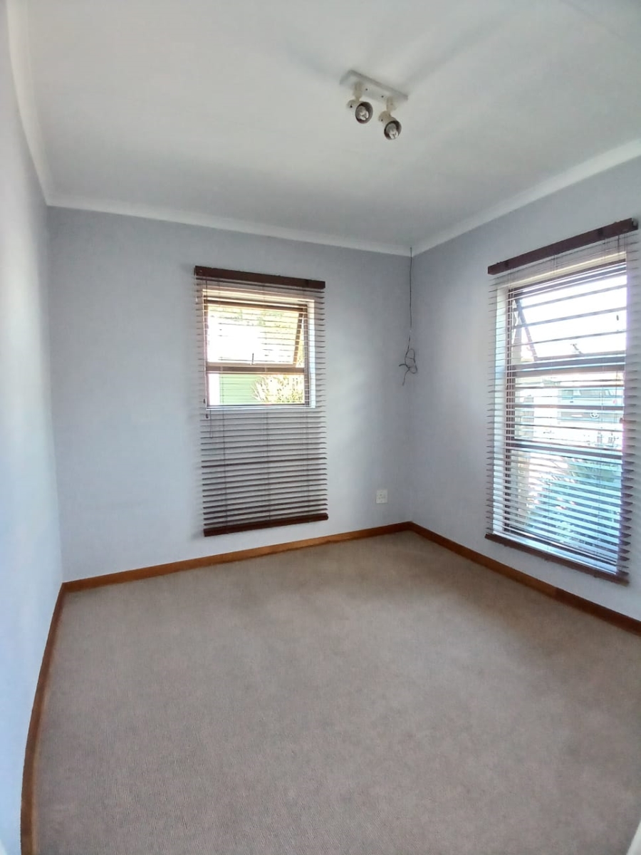 3 Bedroom Property for Sale in Vaalpark Free State